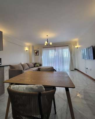 Serviced 1 Bed Apartment with Gym at School Lane image 3