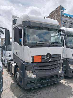ACTROS MP4s image 13