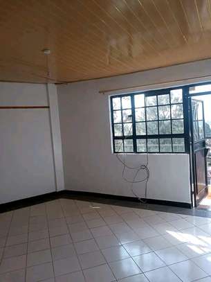 TWO bedroom apartment to let at Ngong road image 3