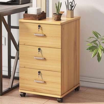 3‑Drawer Wooden Pedestal image 1