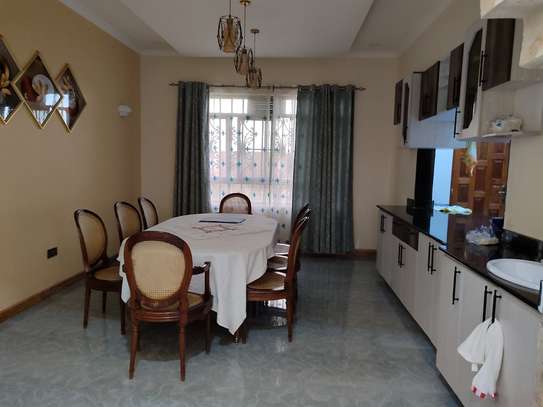 4 Bed House with En Suite at Eldoret image 7
