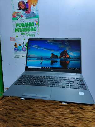 HP 250 G8 Notebook PC Core i3 image 3