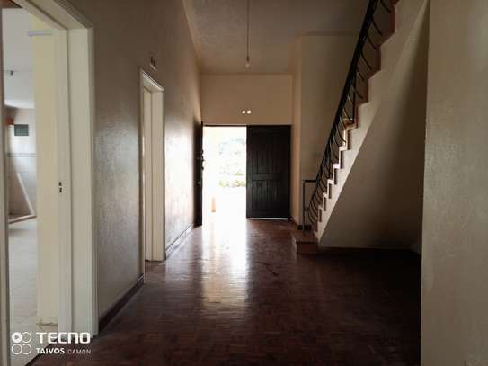 4 Bed House with En Suite at Baringo Dr image 21