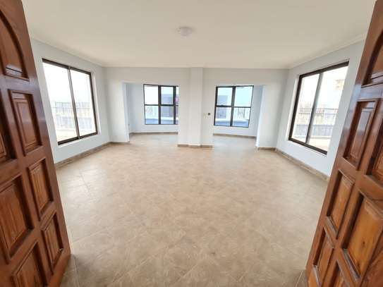 3 Bed Apartment with En Suite at Thika Road image 18