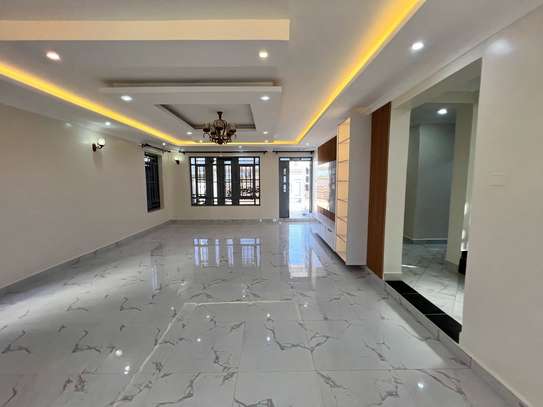 4 Bedroom Villa for sale image 4