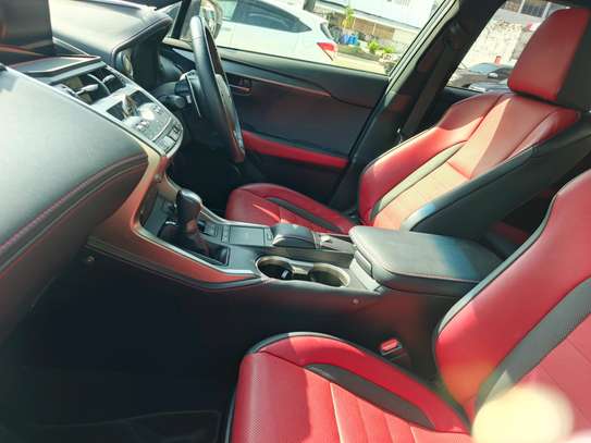 Lexus Nx300t image 13