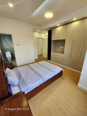 3 Bed Apartment with En Suite in Lavington image 32