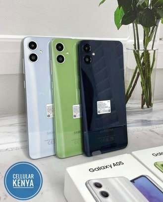 Samsung Galaxy A05 image 2