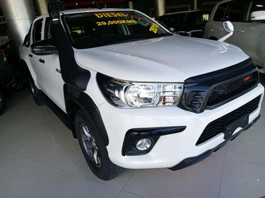 Toyota Hilux double cabin 2018 image 9