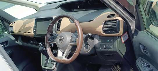 Nissan Serena highway 🌟🌟🌟🌟 Star 2018 Gold image 6