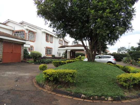 5 Bed Townhouse with En Suite at Runda Mimosa Road image 18