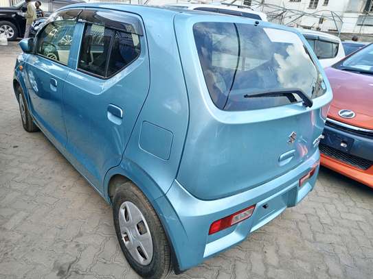 Suzuki Alto blue image 3