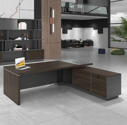 Office Desk: 1800mm Boss Desk with Drawers image 3