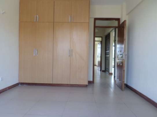4 bedroom apartment for sale in Kileleshwa image 14
