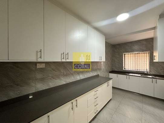 2 Bed Apartment in Parklands image 4