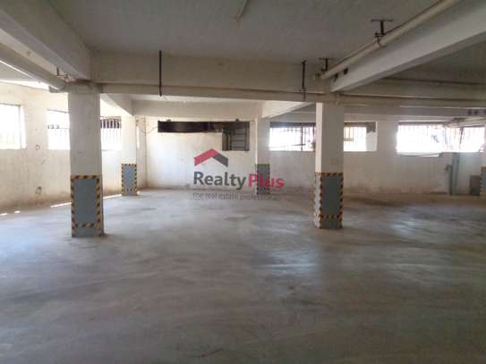 3 Bed Apartment with Swimming Pool in Madaraka image 10