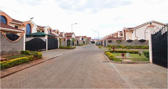 4 Bed Townhouse with Garden in Langata image 14