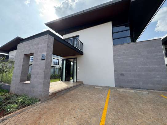 4 Bed Townhouse with En Suite in Runda image 10