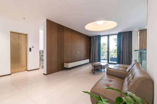 5 Bed Villa with En Suite at Jacaranda Avenue image 16