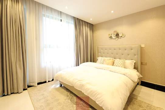 2 Bed Apartment with En Suite at Parklands image 30