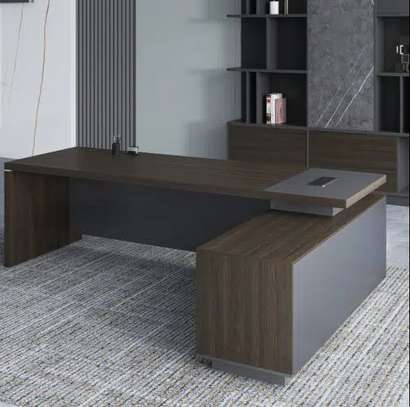 Executive Table: 1.8M L-Shaped Desk for Modern Workspaces image 4