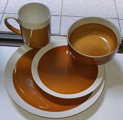 QUALITY ceramic dinner sets image 1