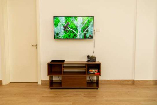 2 Bed Apartment with En Suite in Westlands Area image 1