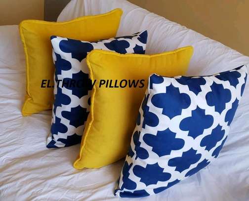 Elegant and fancy throw pillows image 5