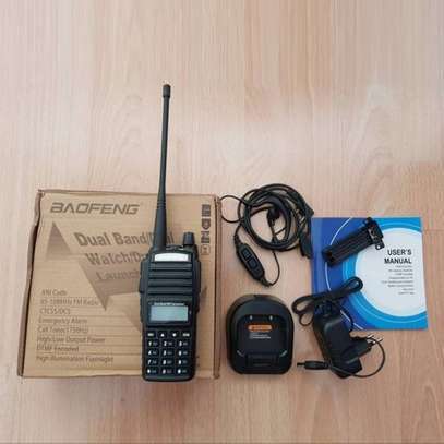 uv82 baofeng walkie talkie image 1