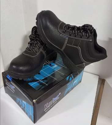 INDUSTRIAL SAFETY BOOTS VAULTEX BRAND image 3