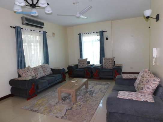 Furnished 5 bedroom villa for rent in Nyali Area image 5
