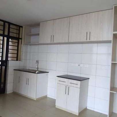 2 Bed Apartment with En Suite in Ngong Road image 9