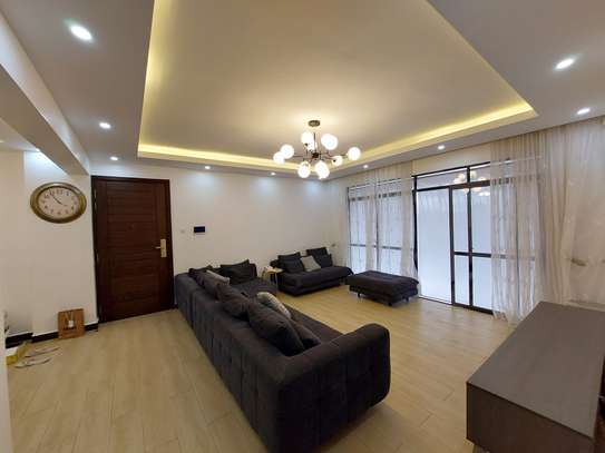 3 Bed Apartment with En Suite at Othaya Road image 6