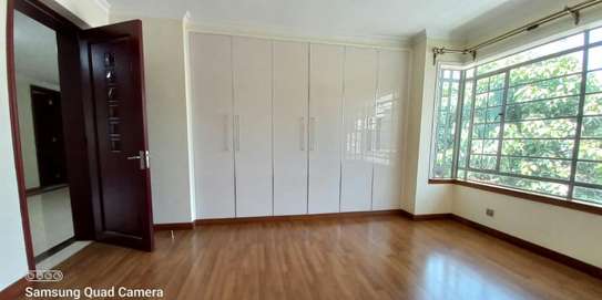 5 bedroom townhouse for rent in Spring Valley image 11