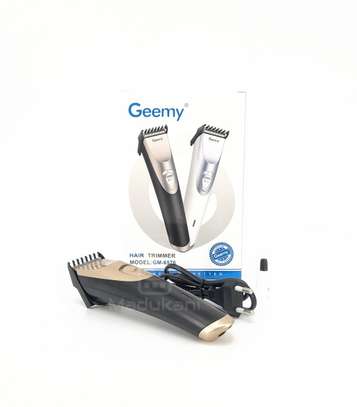 Geemy GM6576 Rechargeable Mini Hair Trimmer image 2