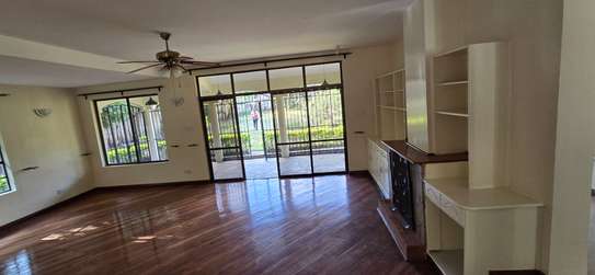 4 Bed House with En Suite at Plains 34 image 26