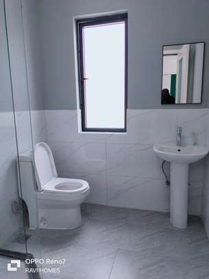 1 Bed Apartment with En Suite at Wanye Road image 3