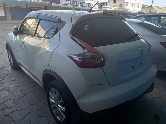 White Nissan Juke(mkopo accepted) image 6