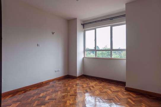 3 Bed Apartment with Parking in Parklands image 6