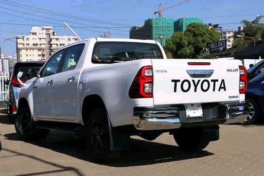 2021 Toyota Hilux double cab in Kenya image 11