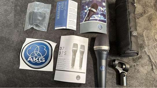 Proffesional Dynamic Vocal Microphone image 2