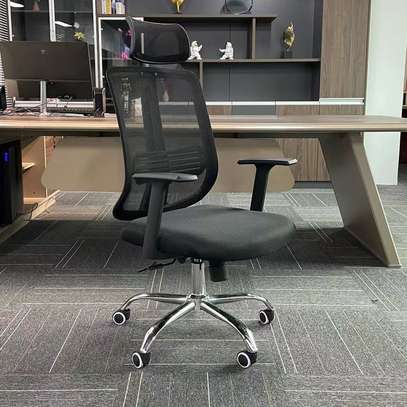 Office Chair : Ergonomic Black  Swivel Office Chair image 1
