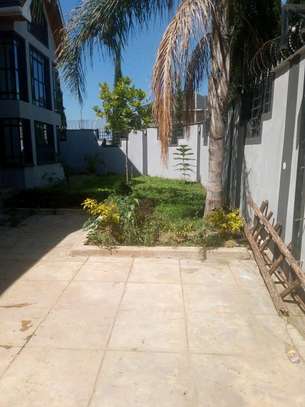 4 bedroom masionnette with a penthouse in Kitengela image 1
