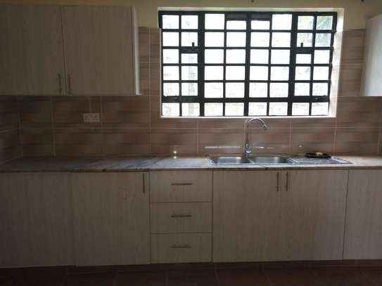 Beautiful 4 BR Houses plus Sqs in Ngong image 13