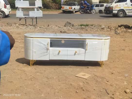 Oval TV Stand with Marble Top image 2