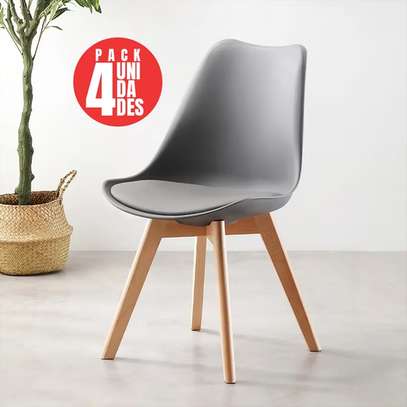 Four-Legged Padded Hotel-Style Eames Chair image 1