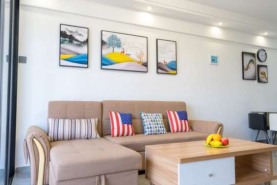 1 Bed Apartment with En Suite at Arcade Lane image 1