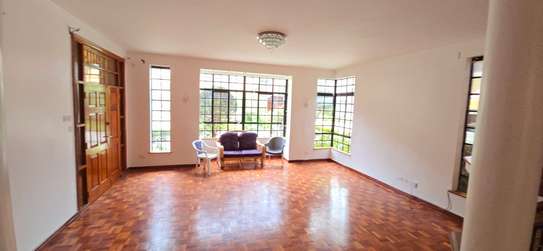 5 Bed Townhouse with En Suite at Lavington Road image 16