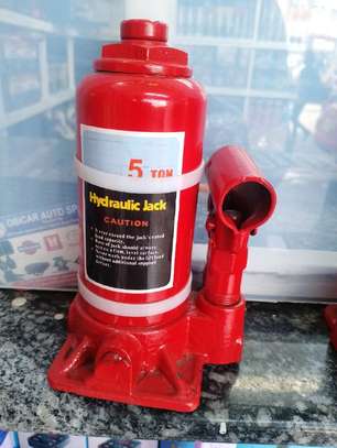 Hydraulic 5 ton car lift jack Red Suitable image 1