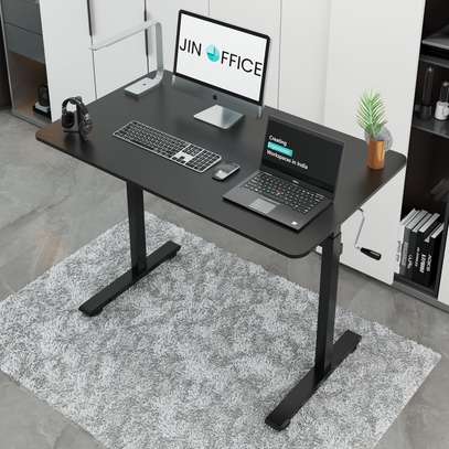 Electric height adjustable standing desk image 10